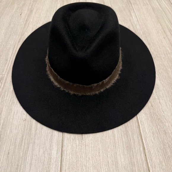 Brixton Black Wide Brim Fedora Hat - Picture 5 of 7